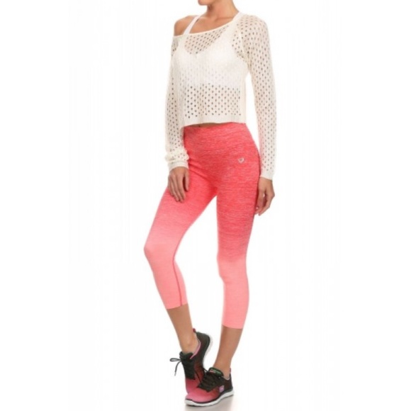 Off The Shoulder Cropped Sweater - Picture 4 of 4